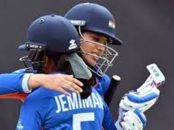 తొలి స్థానానికి భారత్