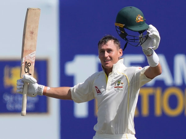 ఆదుకున్న సెంచరీ హీరోలు..