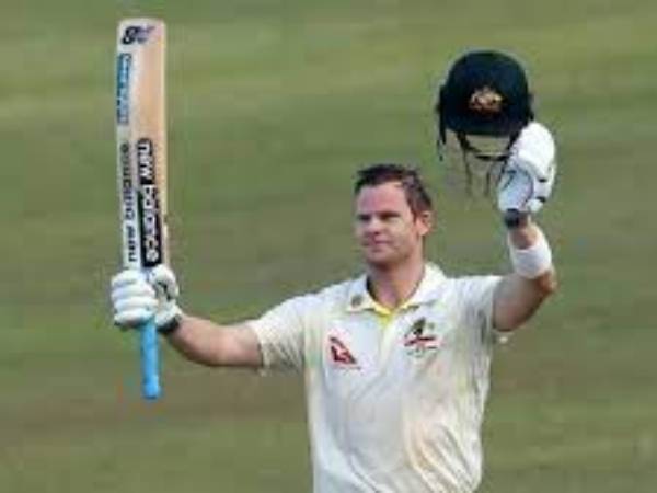  స్టీవ్ స్మిత్ కడవరకు క్రీజులో నిలబడ్డంతో..