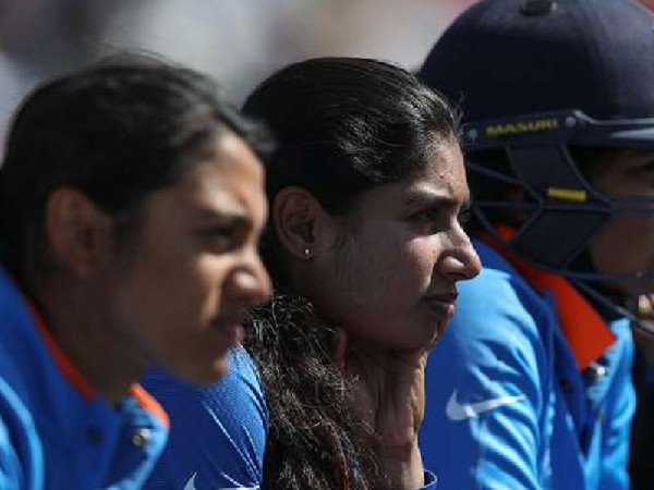 భారత మహిళల జట్టు..