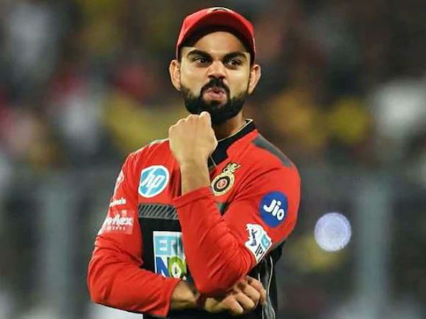 3. ఐపీఎల్ వేలానికి వెళ్లని కోహ్లీ..