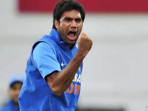 మునాఫ్ పటేల్..