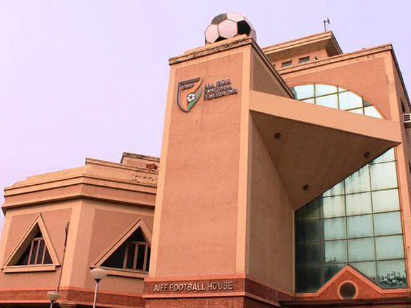 నేడు విచారణ..