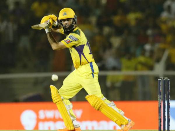 షార్జా వారియర్స్ స్క్వాడ్ :