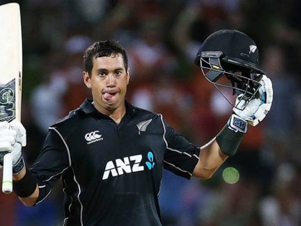 అప్పటికే ఇంగ్లాండ్‌లో సెటిలైన స్టోక్స్ ఫ్యామిలీ