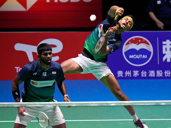 రజతంతో..