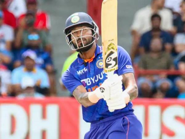 సిక్సర్‌తో విజయం..