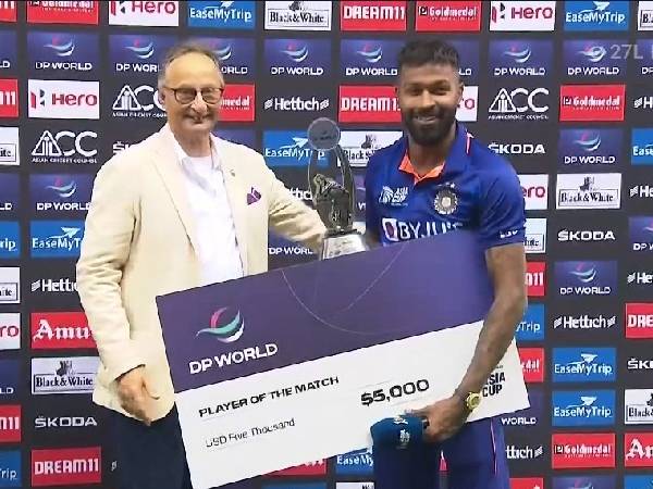 మారుమోగిపోతున్న పాండ్యా పేరు..