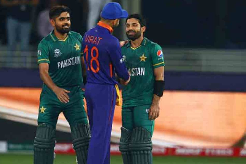 Pak Board Announced that Players wear black arm Bands during Ind vs Pak match Pak Board Announced that Players wear black arm Bands during Ind vs Pak match