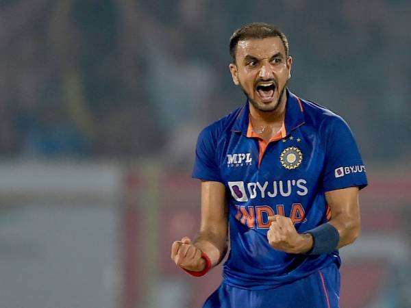 హర్షల్ పటేల్ బ్యాక్ టు హోమ్