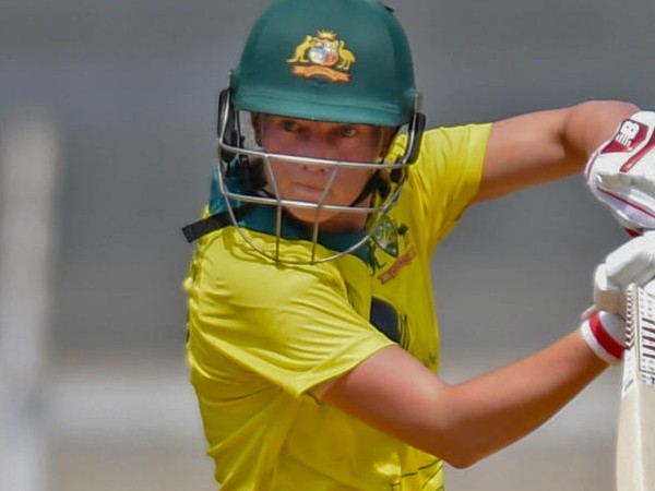 ఆమెకు చేయూత అందిస్తూనే ఉంటాం