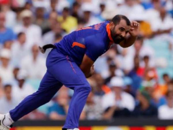 పెద్దగా ఆకట్టుకోకున్నా అవేష్ ఖాన్ ఎంపిక