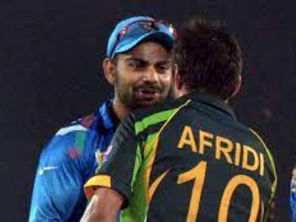  కోహ్లీ తప్పిదంతో..