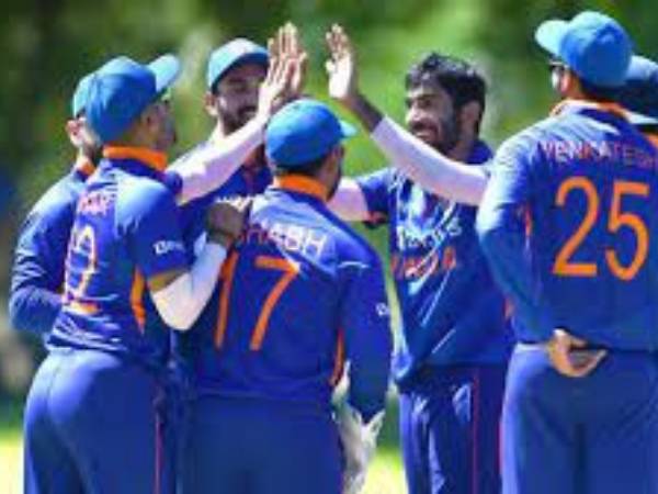  తుది జట్టు (అంచనా):