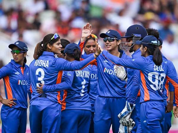 అవకాశాలు రాకున్నా..