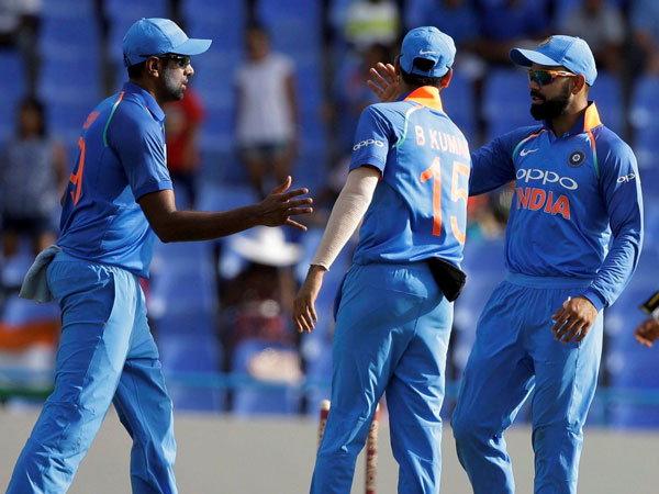 2014లో కోహ్లీ సైతం.. 2014లో కోహ్లీ సైతం..