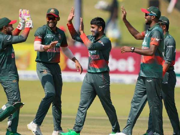 బంగ్లాదేశ్ కఠినమైన నిర్ణయాలు తీసుకోవాల్సిన టైం