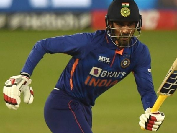 ఆప్షన్-1: దీపక్ హుడా ఆడటం.. ఆప్షన్-1: దీపక్ హుడా ఆడటం..