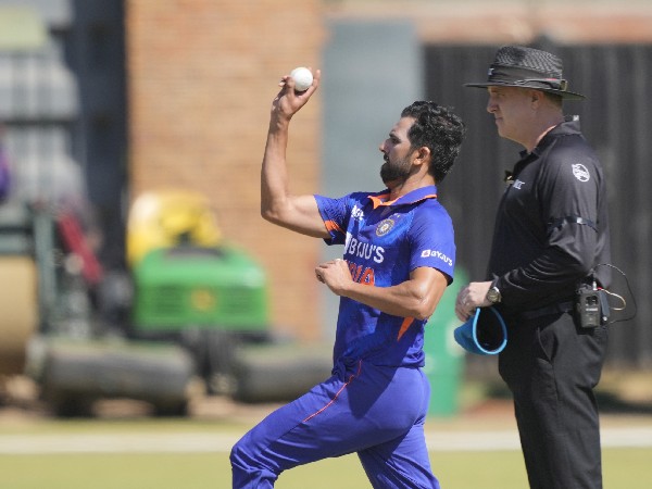 అతని రెండు ఓవర్లు ఇవ్వాల్సింది 