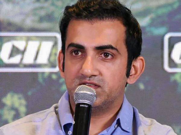 సెంచరీని వదలని గంభీర్..