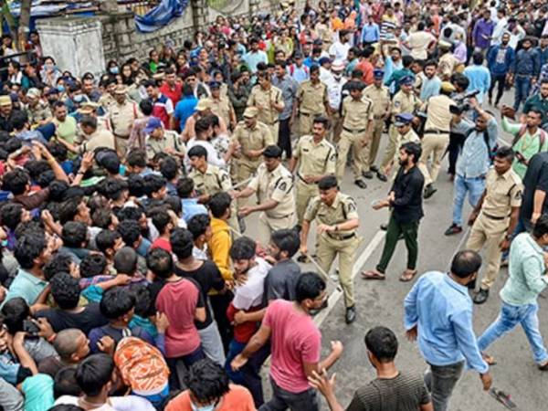  చిన్న చిన్న ఘటనలు..