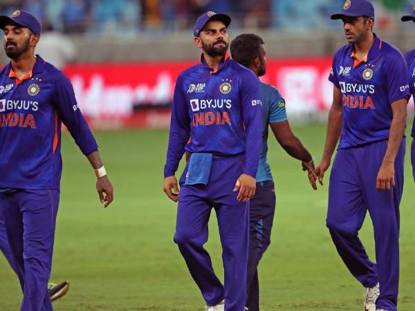 హార్దిక్‌ సరైనోడు కాదని..