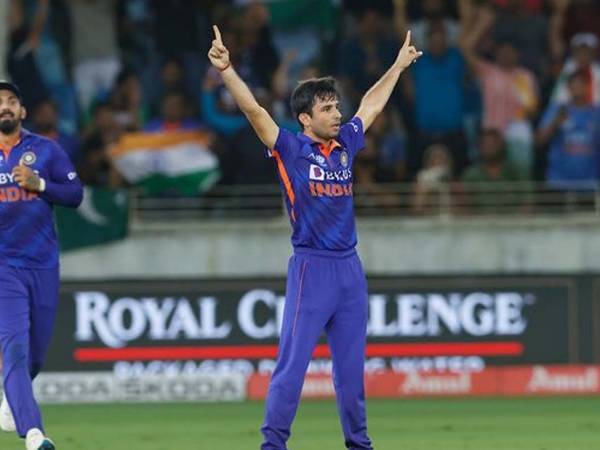  సీనియర్ల కారణంగా..