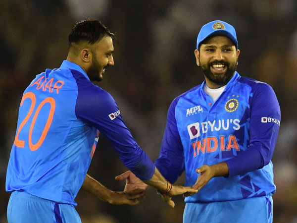 ఫీల్డింగ్ మార్పులు జరగాల్సిందే