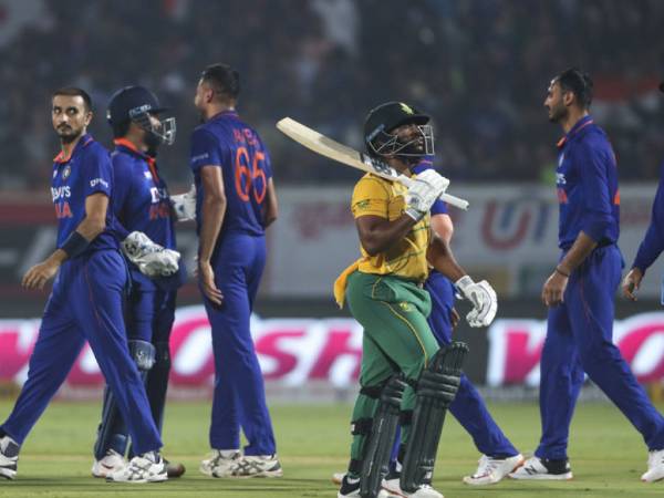 దక్షిణాఫ్రికా వర్సెస్ ఇండియా టీ20 సిరీస్ ఇరు జట్లు దక్షిణాఫ్రికా వర్సెస్ ఇండియా టీ20 సిరీస్ ఇరు జట్లు