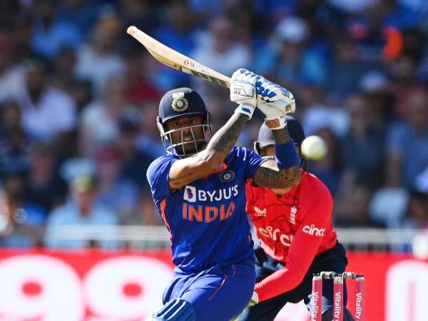 సూర్య మెరుపులు..