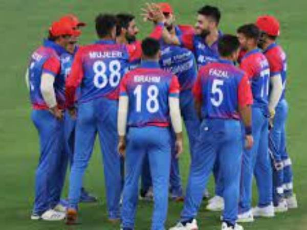  తుది జట్లు :