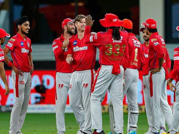 ఆరో కోచ్‌గా ట్రెవర్ బేలిస్