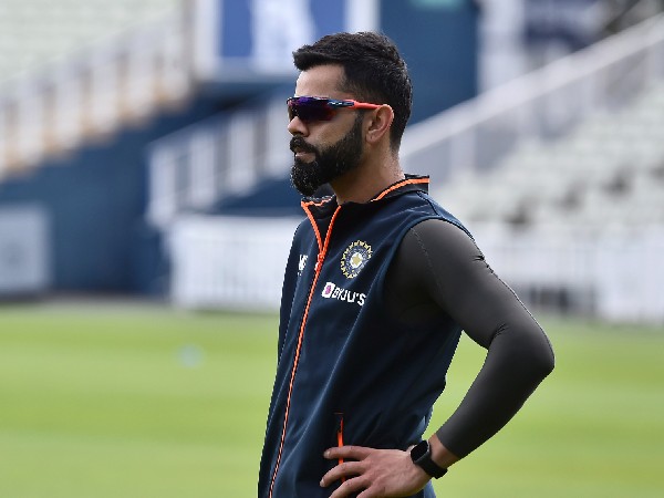 విరాట్ బౌలింగ్ ప్రధాన ఆకర్షణగా