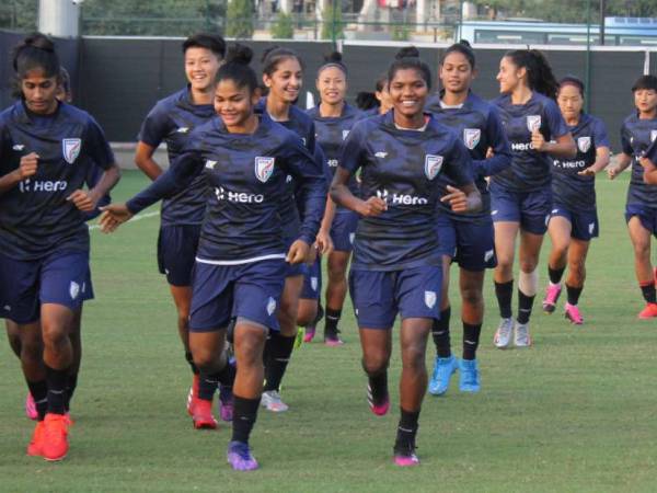  ఆసియాకప్ టోర్నీకి భారత వుమెన్స్ టీం