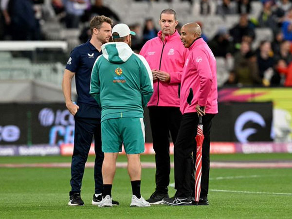 రూఫ్ ఉన్నా..