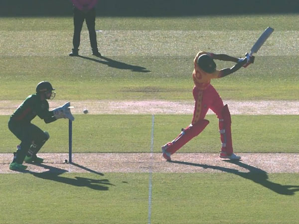 చివరి ఓవర్‌లో హైడ్రామా..