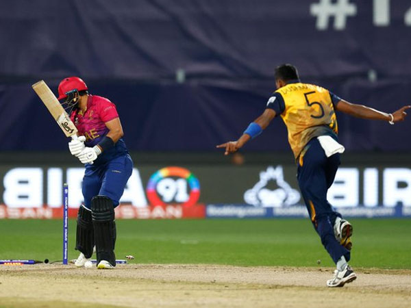 హయ్యెస్ట్ వికెట్ టేకర్..