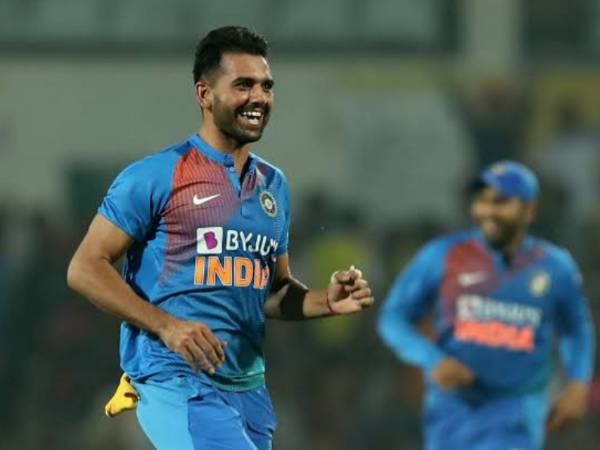 తొలి వన్డే విషయానికొస్తే..