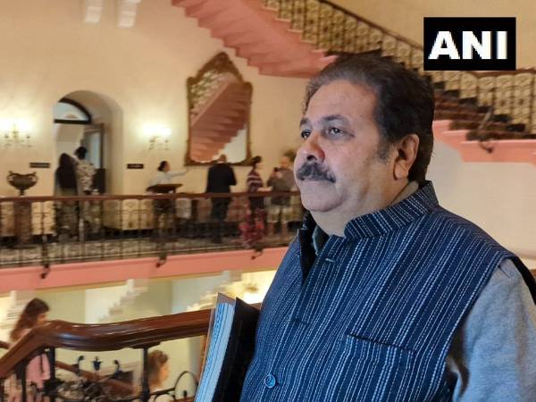 మళ్లీ క్యాబ్‌కే