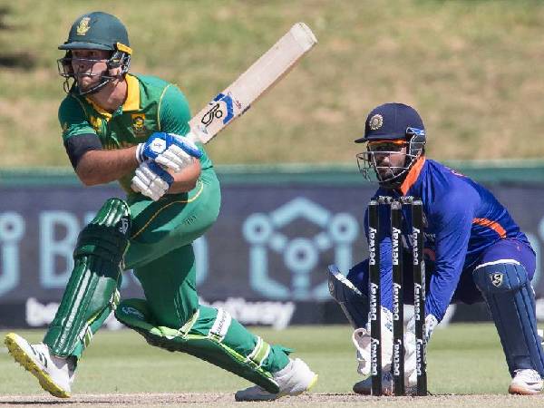 రెండింటిలో ఓడిన పాక్