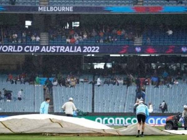 డక్‌వర్త్ లూయిస్..