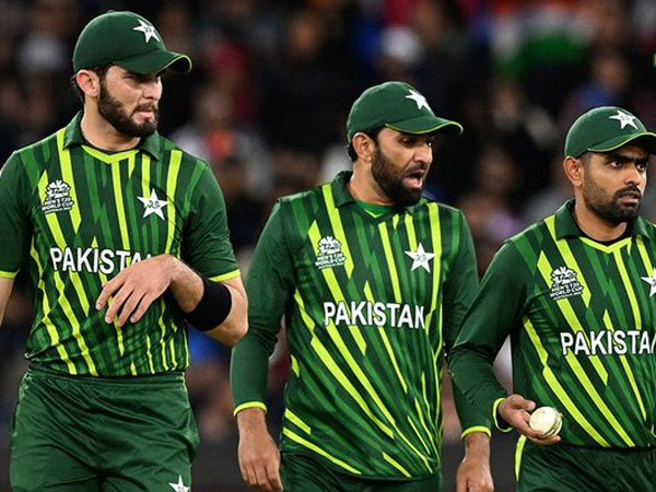 మూడింటికి మూడు గెలిచినా..