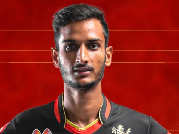 తండ్రిని ఎదురించి..