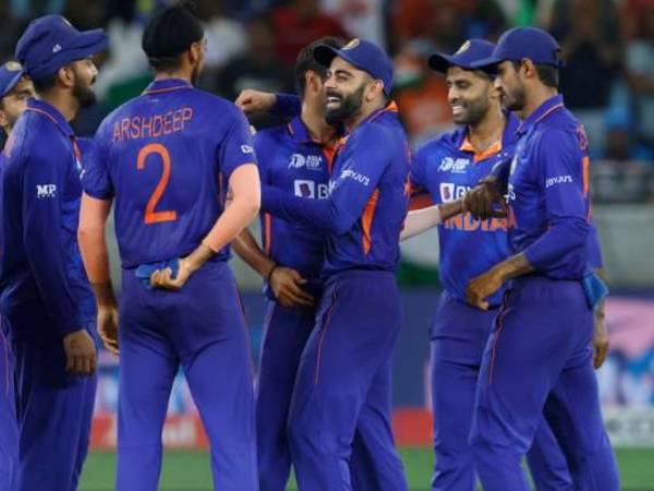 కోహ్లీ, రాహుల్కు రెస్ట్.. కోహ్లీ, రాహుల్కు రెస్ట్..