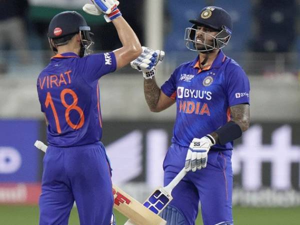 అండగా ఉండన్నా అంటాడు