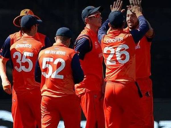 పాపం నమీబియా.. పాపం నమీబియా..