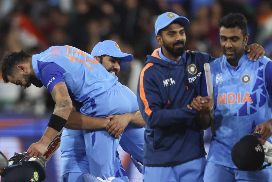 Why India were given 3 byes after Virat Kohli was bowled off free hit against Pakistan in T20 World Cup Why India were given 3 byes after Virat Kohli was bowled off free hit against Pakistan in T20 World Cup