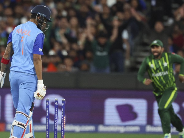 31 పరుగులకే 4 వికెట్లు..