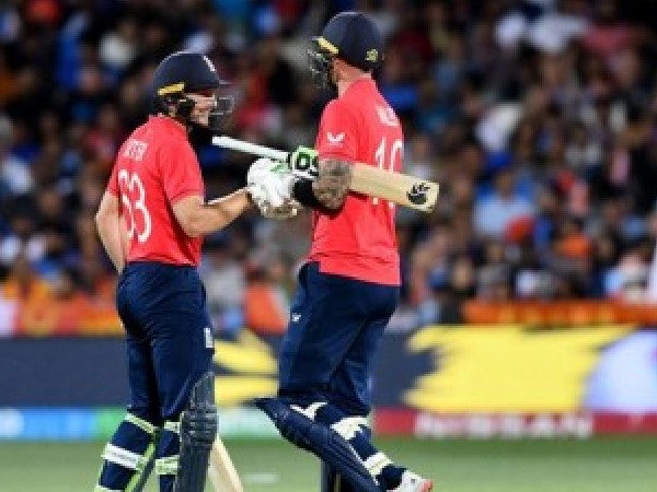 ఓపెనర్లు బట్లర్, హేల్స్