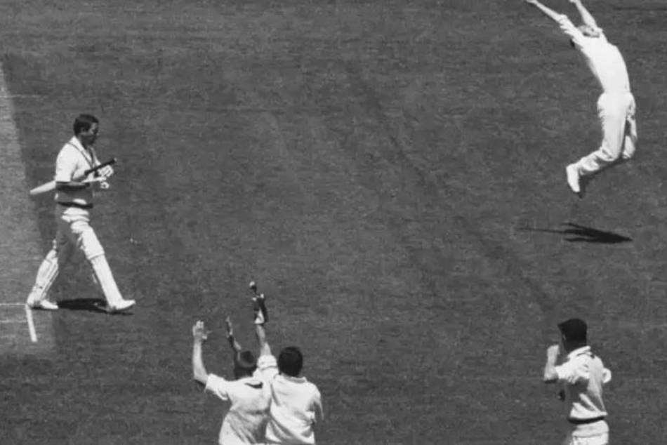 Former Australian bowler Alan Thomson, who took the first wicket in ODIs, has passed away